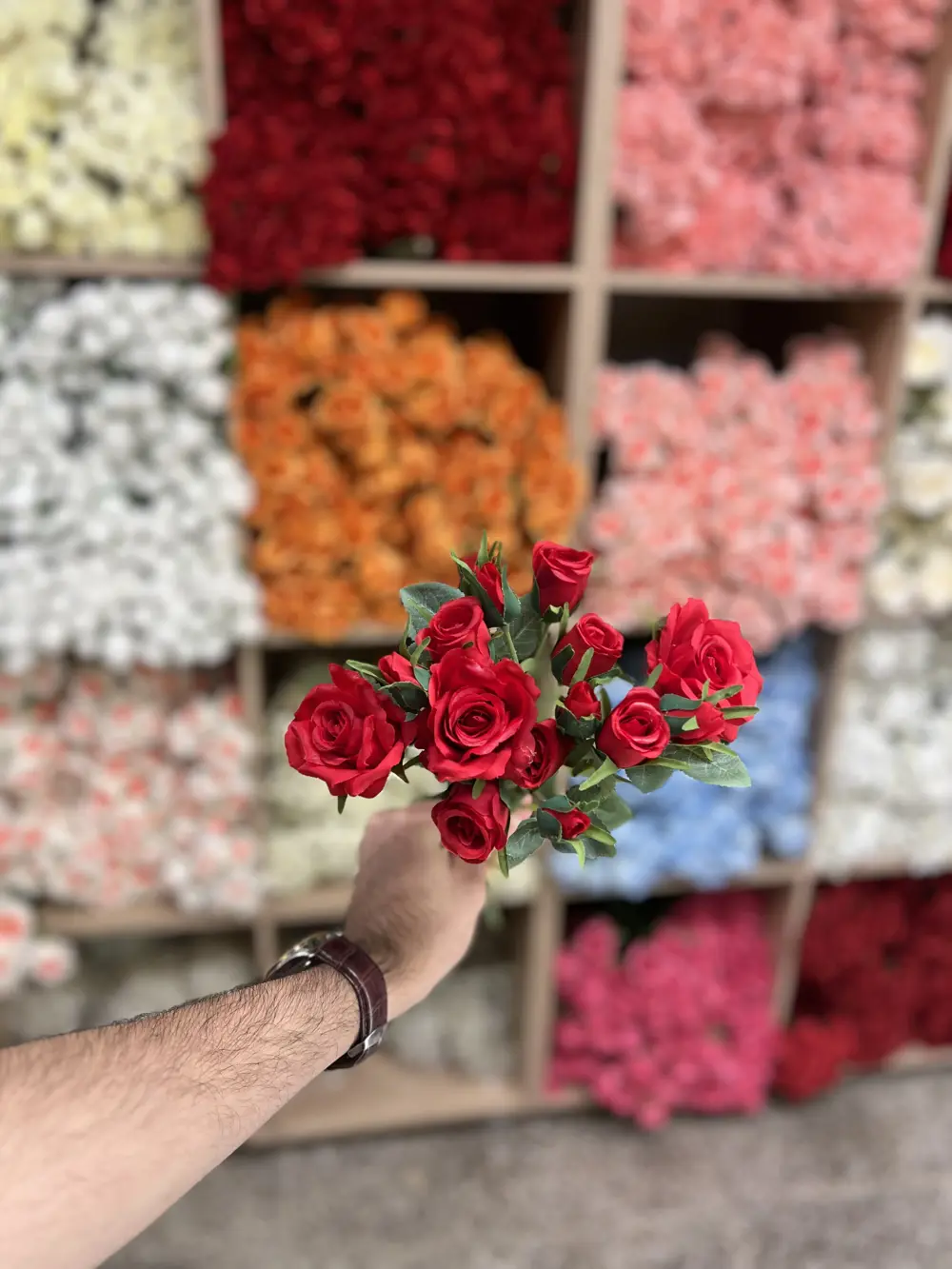 بيبي روز ٣ غصن  احمر
